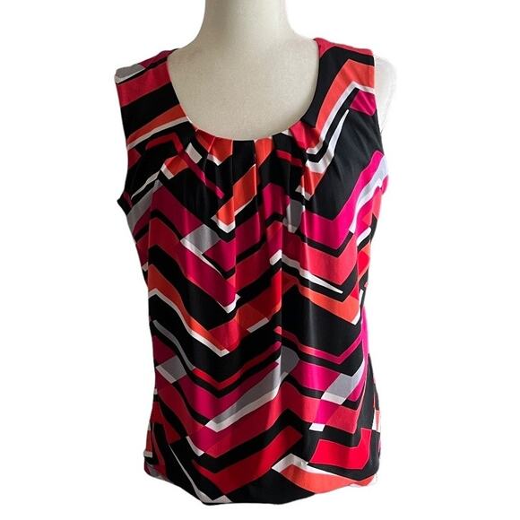Kasper Fuchsia & Black Abstract Print Blouse Size M Pleated Scoop Neck Artsy - Picture 16 of 16